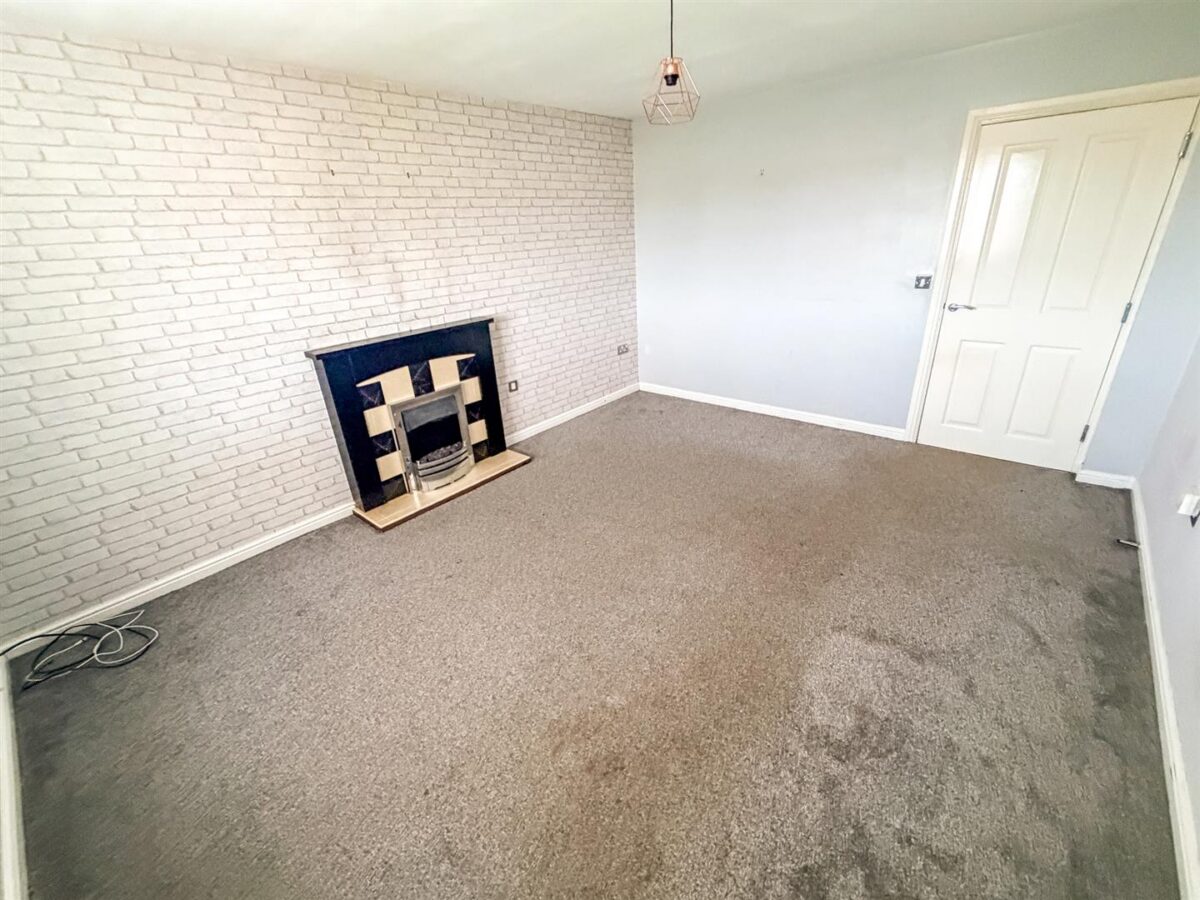 Fontwell Crescent, Corby