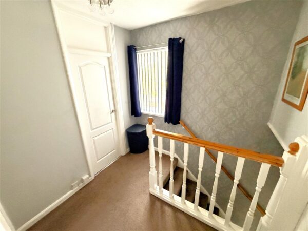 Willow Brook Road, Corby