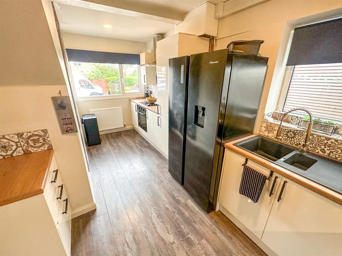 Howe Crescent, Corby