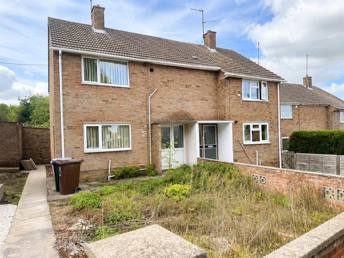 Cecil Drive, Corby