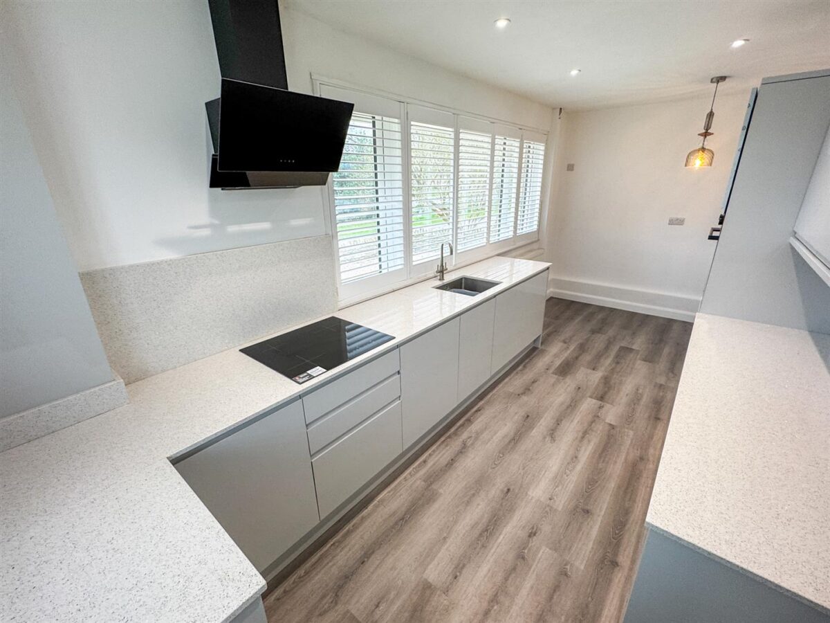 Baysdale Avenue, Corby
