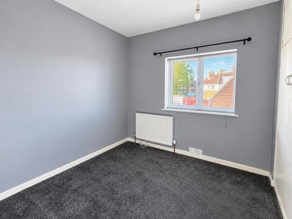 Westfields Road, Corby