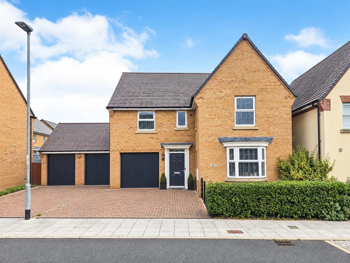 Leys Close, Corby