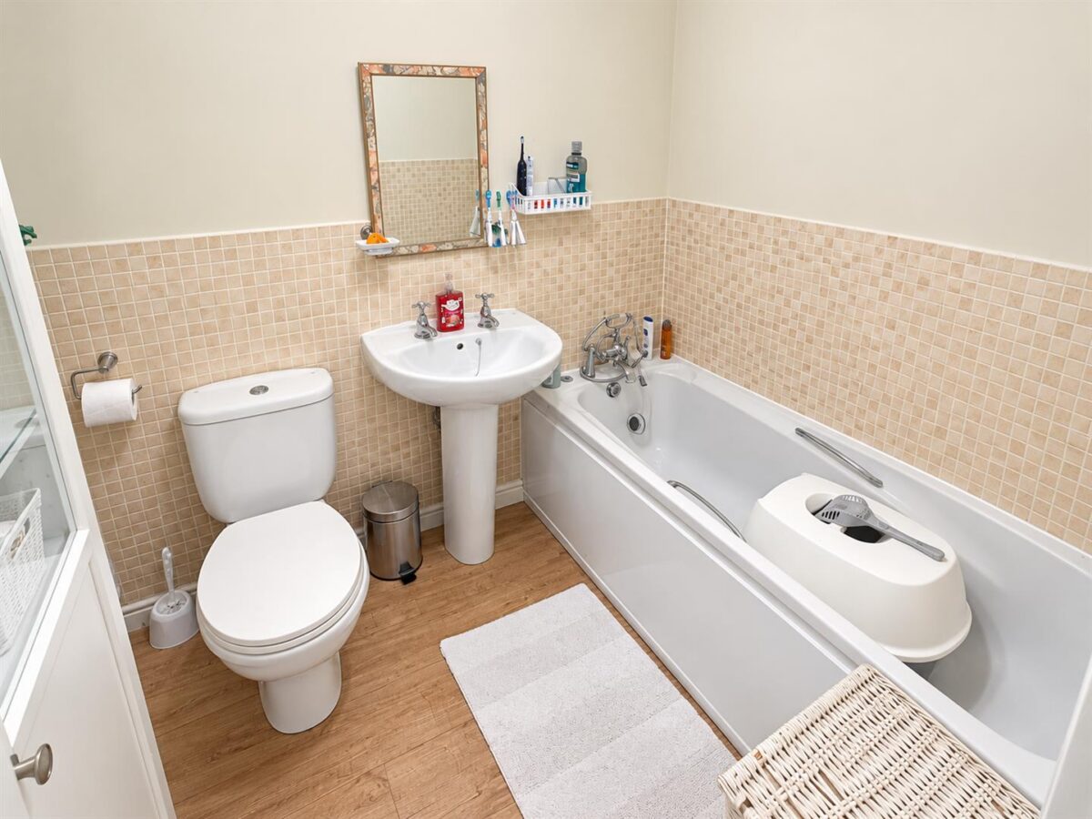Carlisle Close, Corby