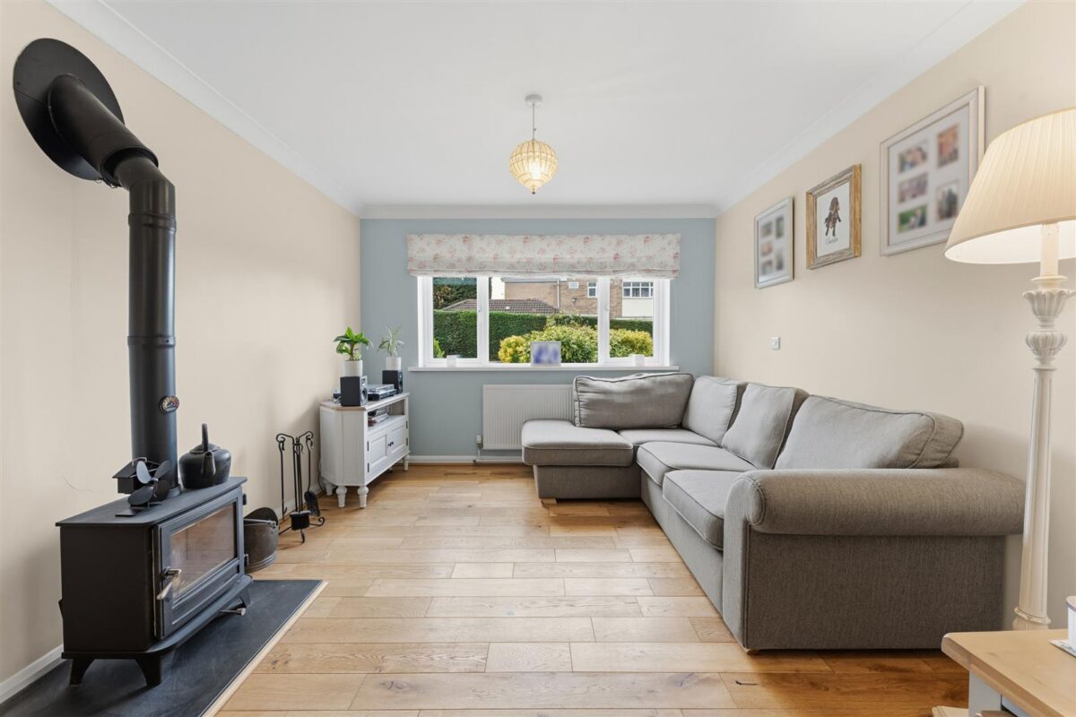 Coldermeadow Avenue, Corby
