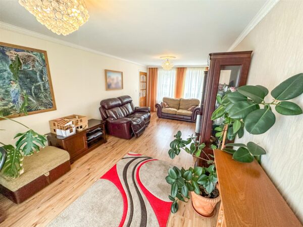 Blackbird Road, Corby