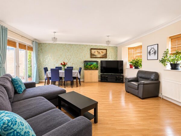 Rose Close, Corby