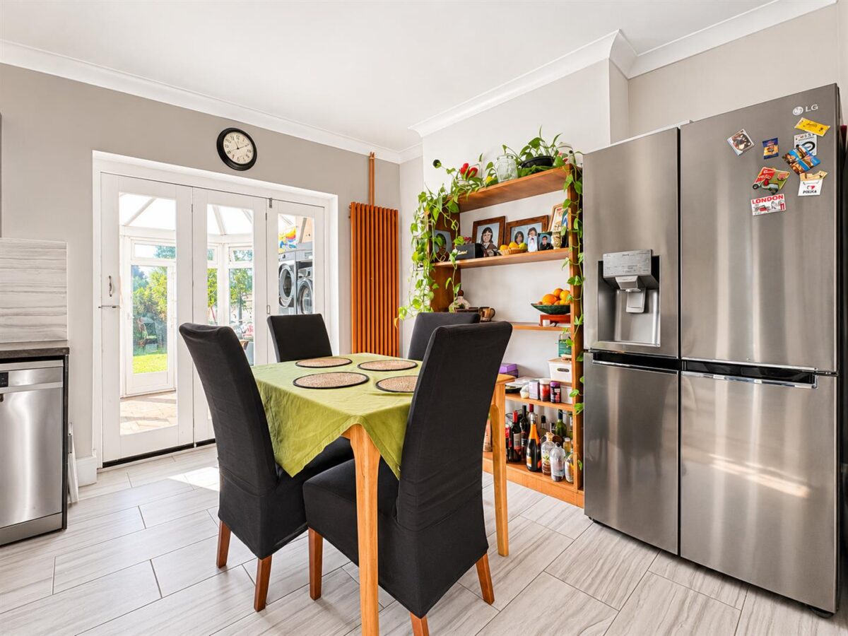 Wheatley Avenue, Corby