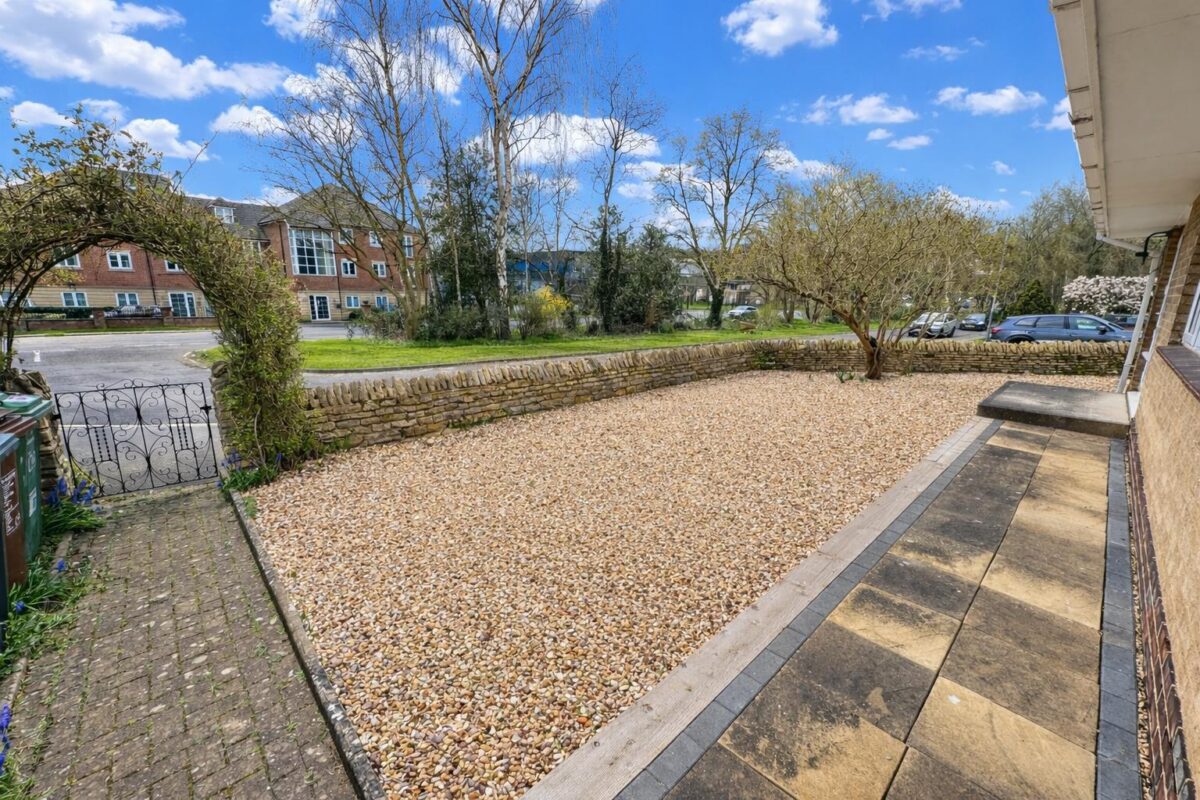 Baysdale Avenue, Corby