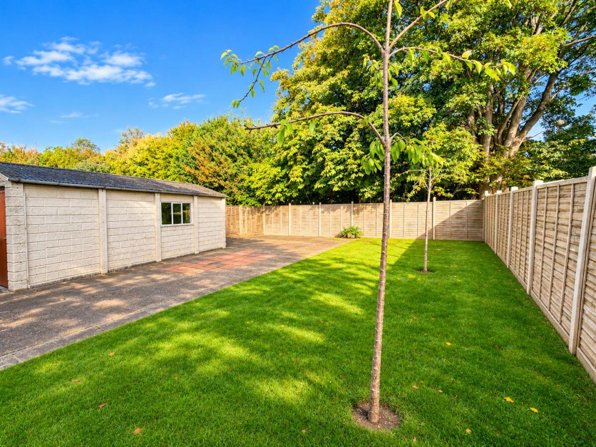 Stephenson Way, Corby