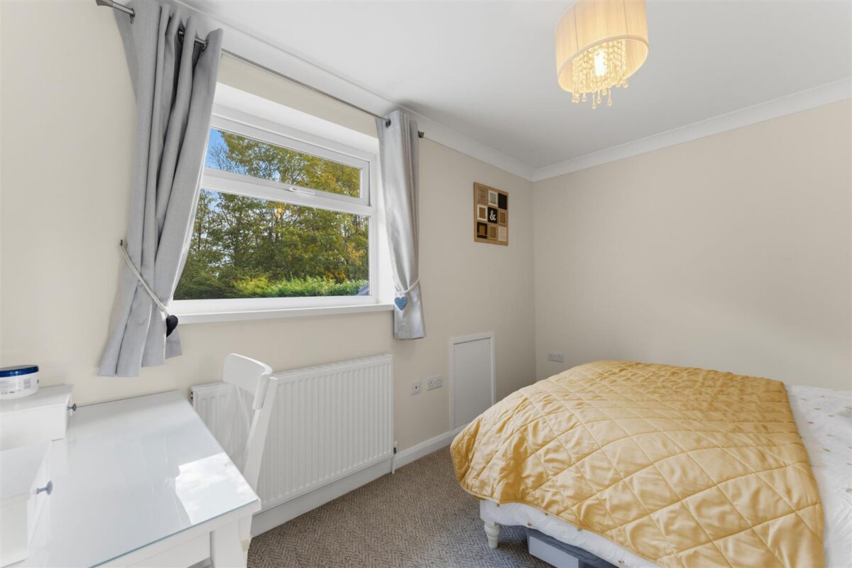 Coldermeadow Avenue, Corby