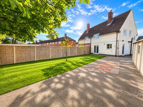 Stephenson Way, Corby