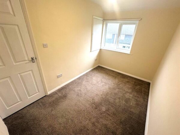 Thurso Walk, Corby