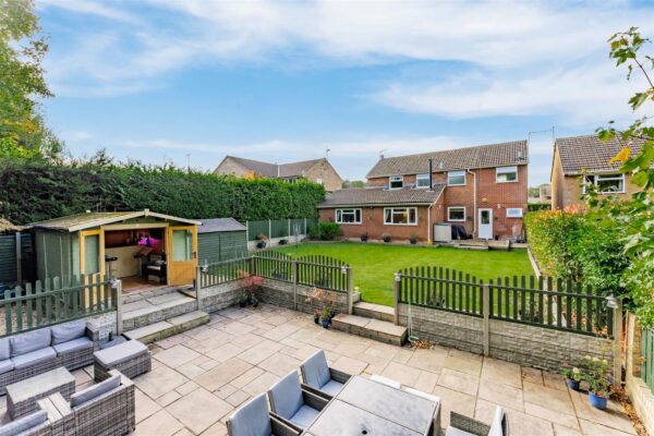 Coldermeadow Avenue, Corby