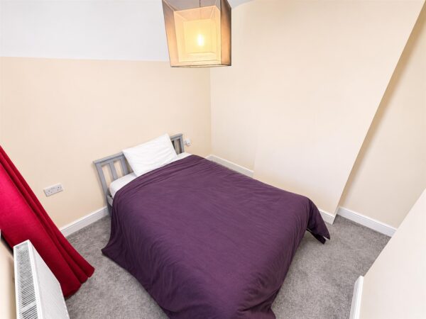 Stephenson Way, Corby