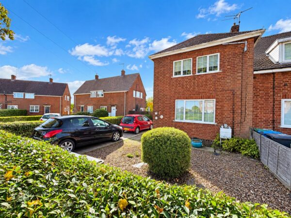 West Glebe Road, Corby