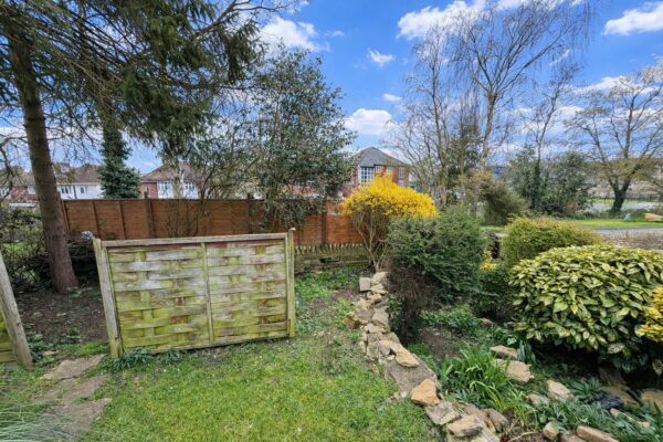 Baysdale Avenue, Corby