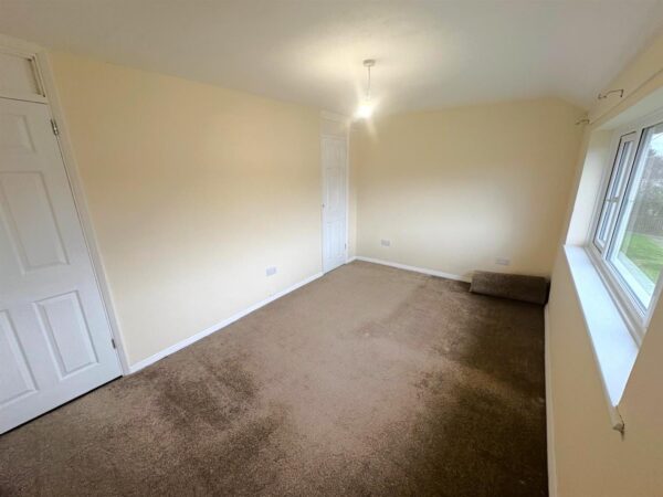 Thurso Walk, Corby