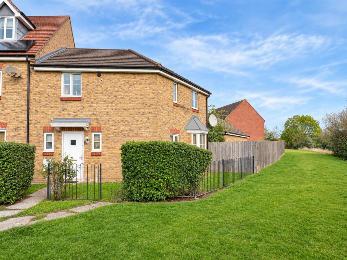 Rose Close, Corby