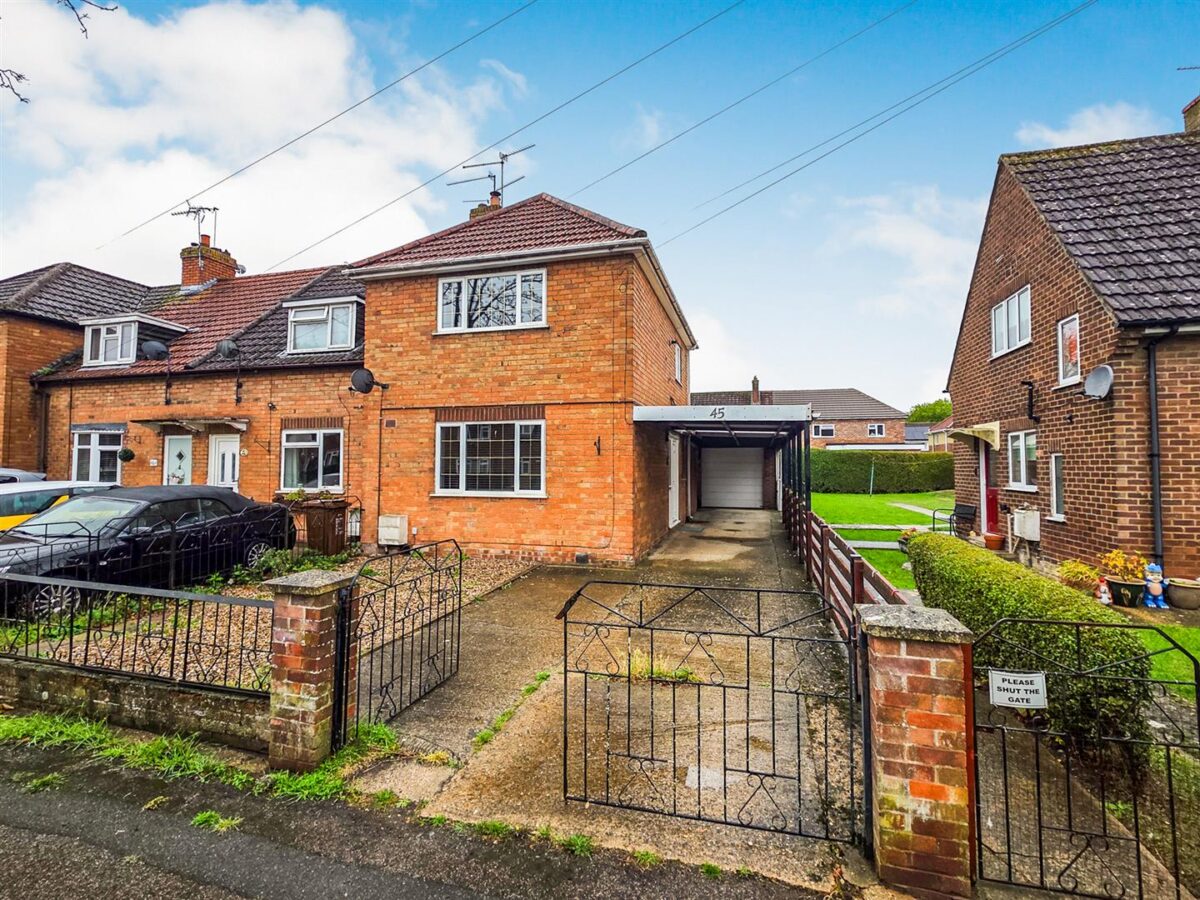 Westfields Road, Corby