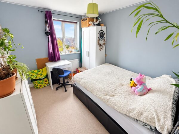 Carlisle Close, Corby