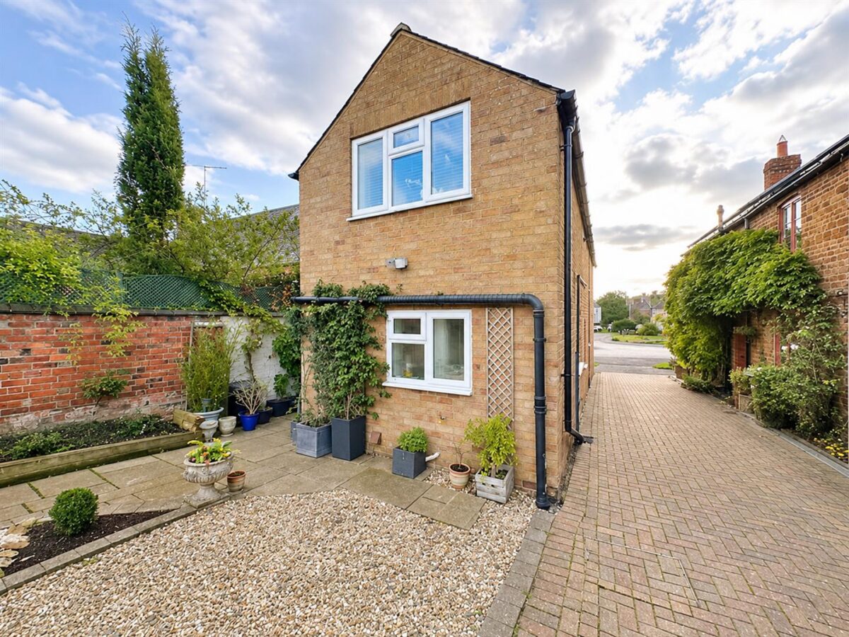 Cross Bank, Great Easton, Market Harborough