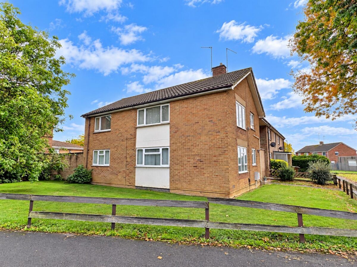 Greasley Walk, Corby