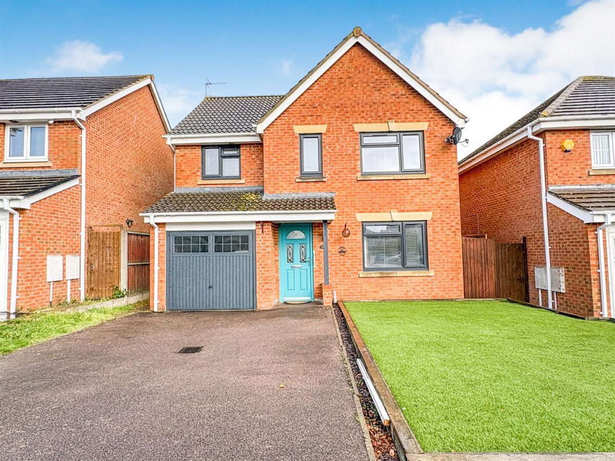 Powys Close, Corby