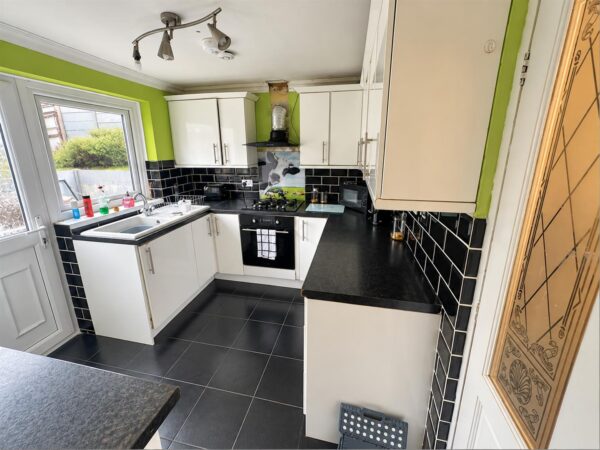 Landseer Court, Corby