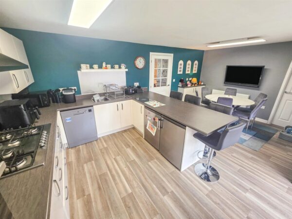 Leys Close, Corby