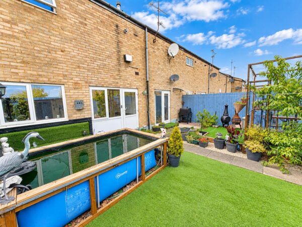 Northbrook, Corby
