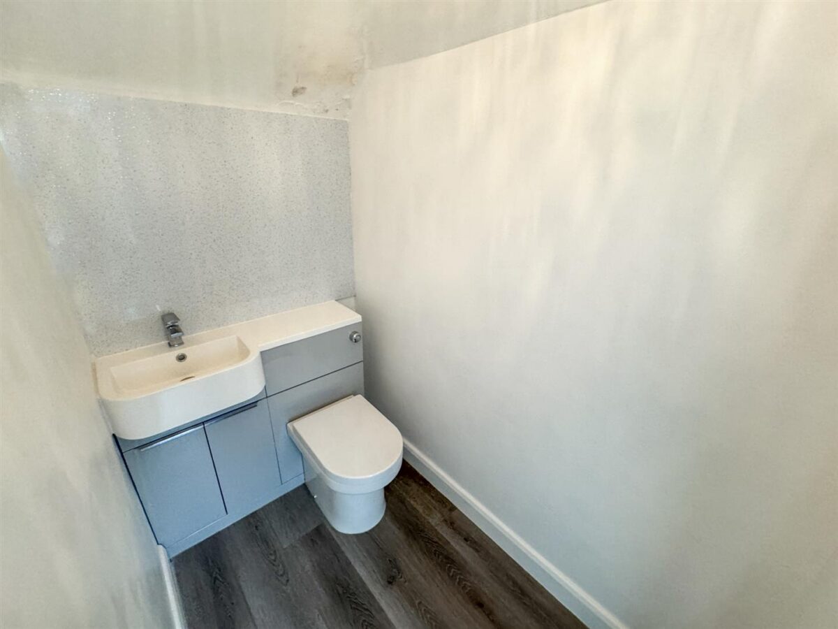 Baysdale Avenue, Corby