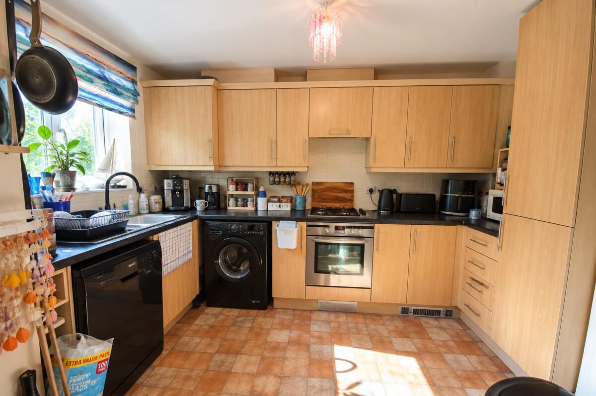 Fieldfare Close, Corby