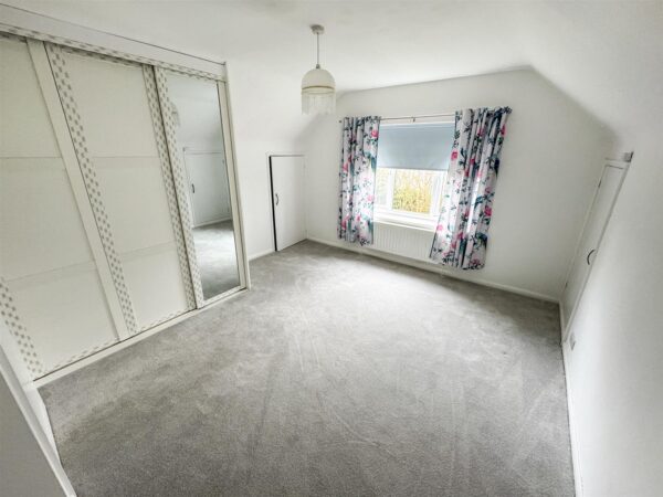 Baysdale Avenue, Corby