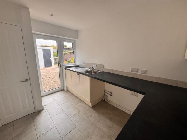 Coldermeadow Avenue, Corby