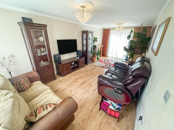 Blackbird Road, Corby
