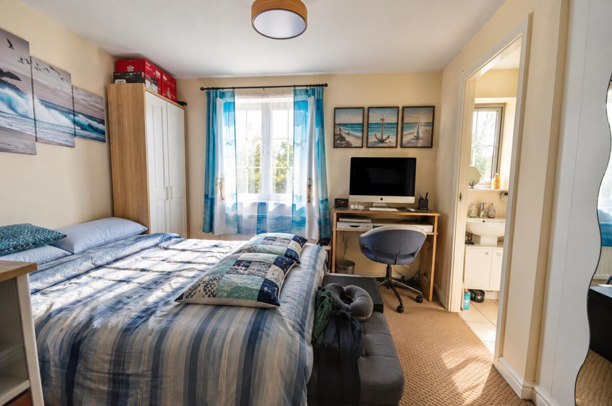 Fieldfare Close, Corby