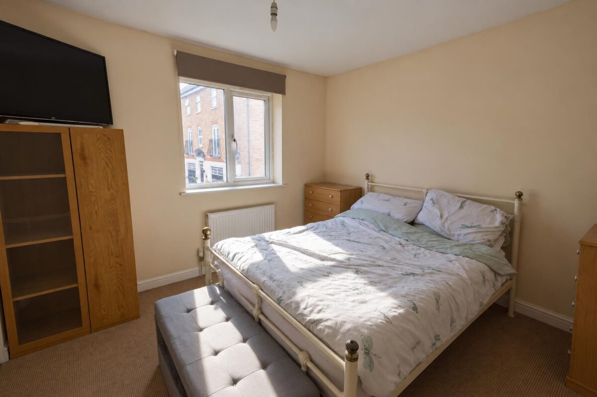 Fieldfare Close, Corby