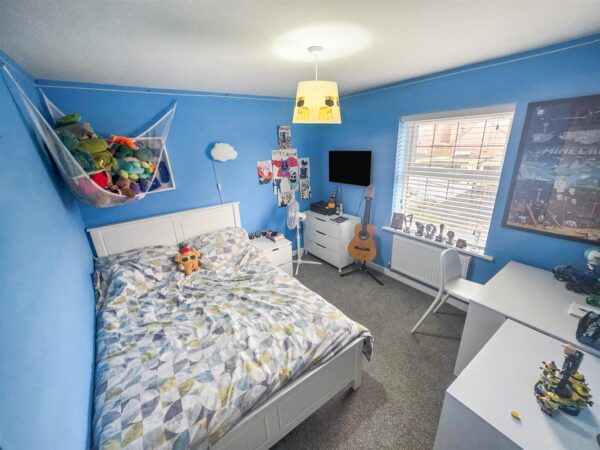 Leys Close, Corby
