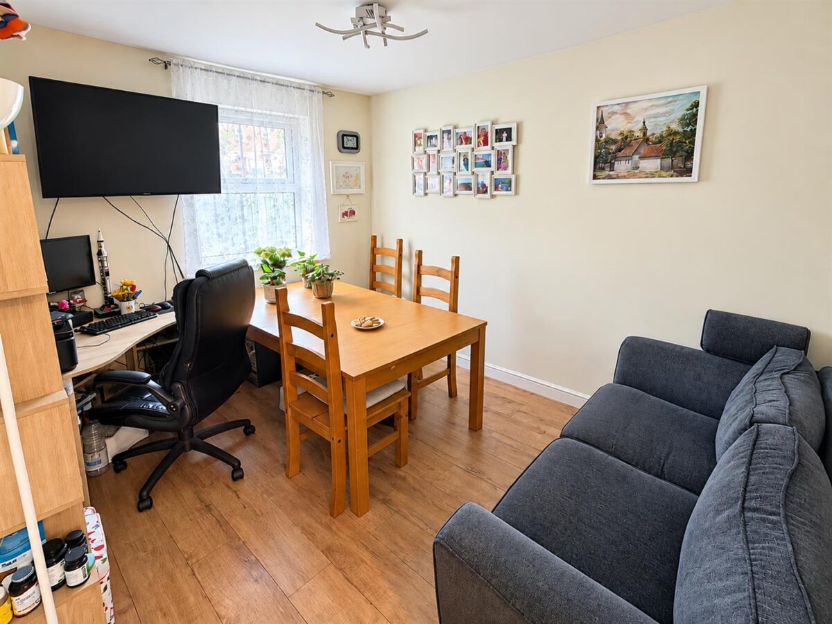 Carlisle Close, Corby