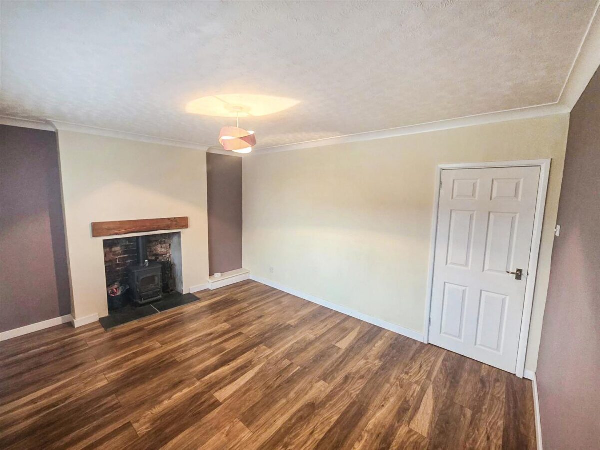 Westfields Road, Corby