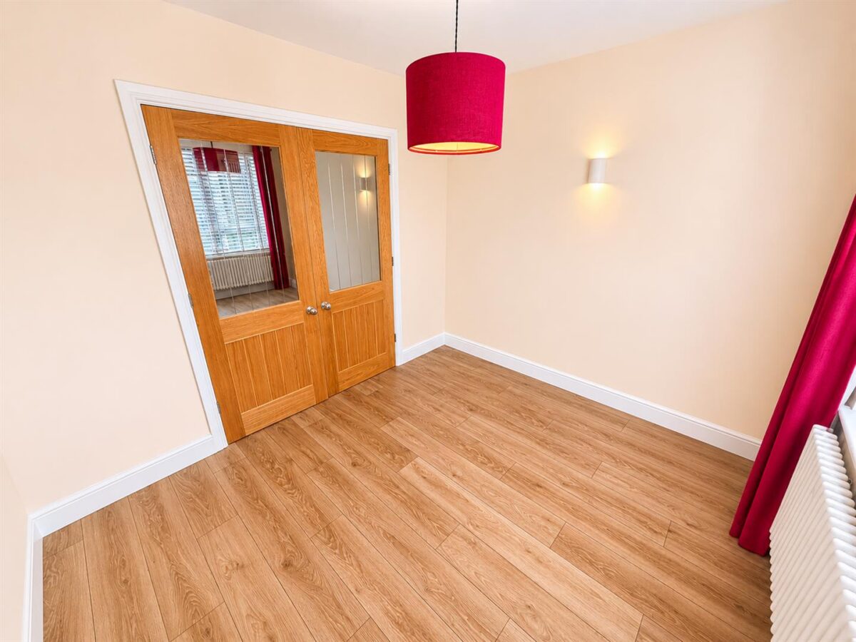 Stephenson Way, Corby