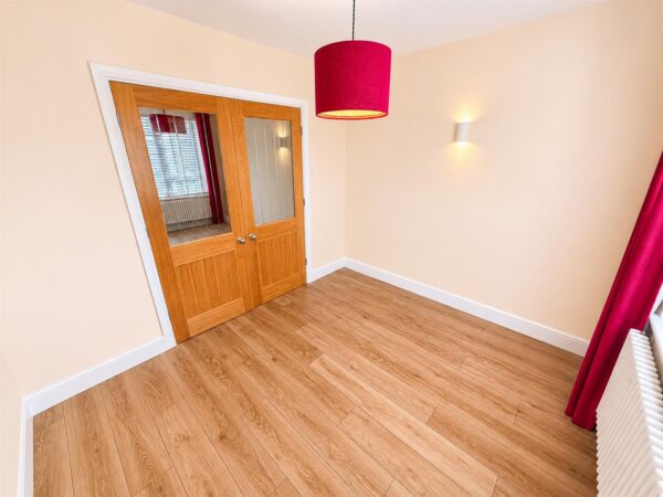 Stephenson Way, Corby