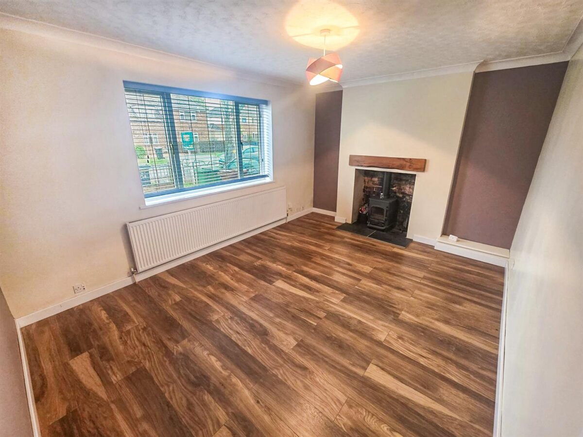 Westfields Road, Corby