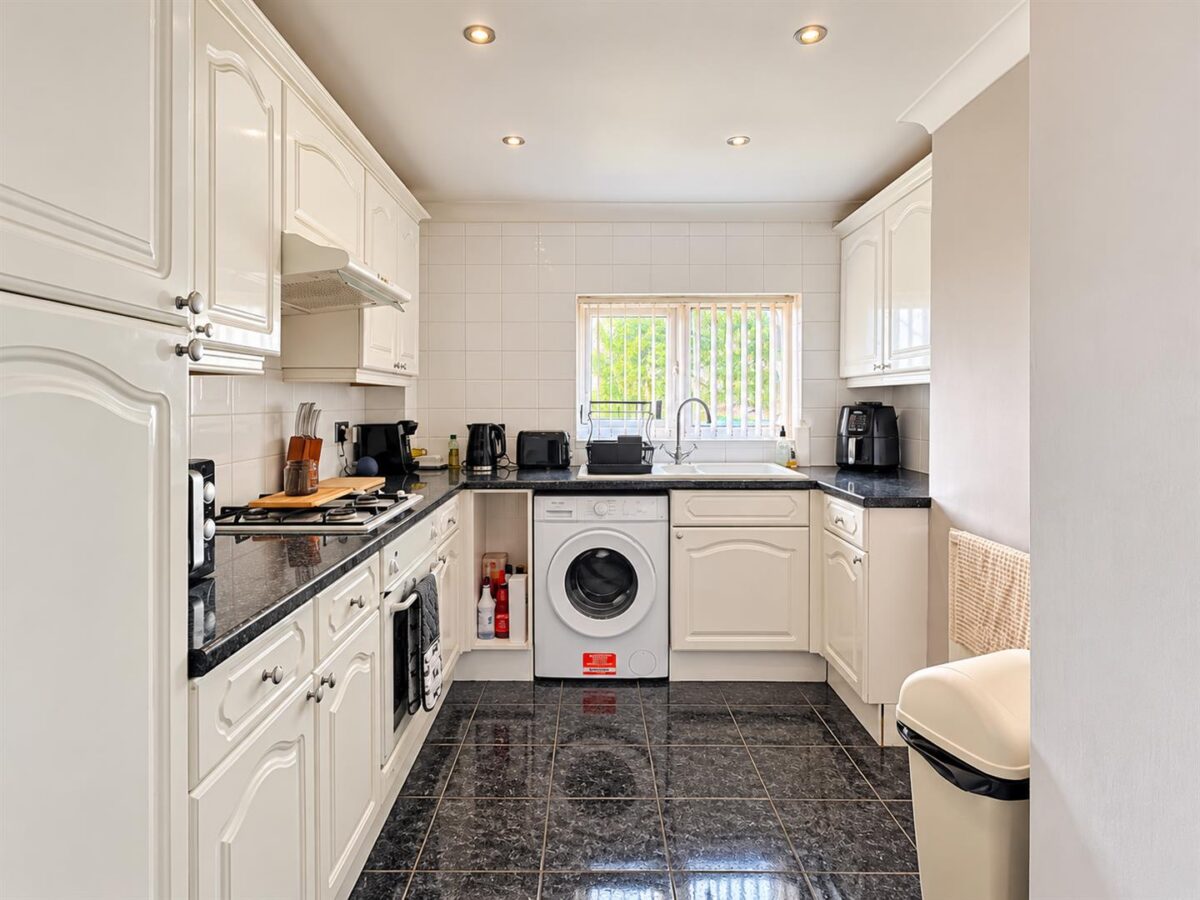 Greasley Walk, Corby