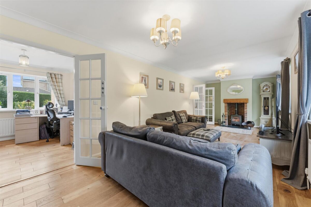 Coldermeadow Avenue, Corby