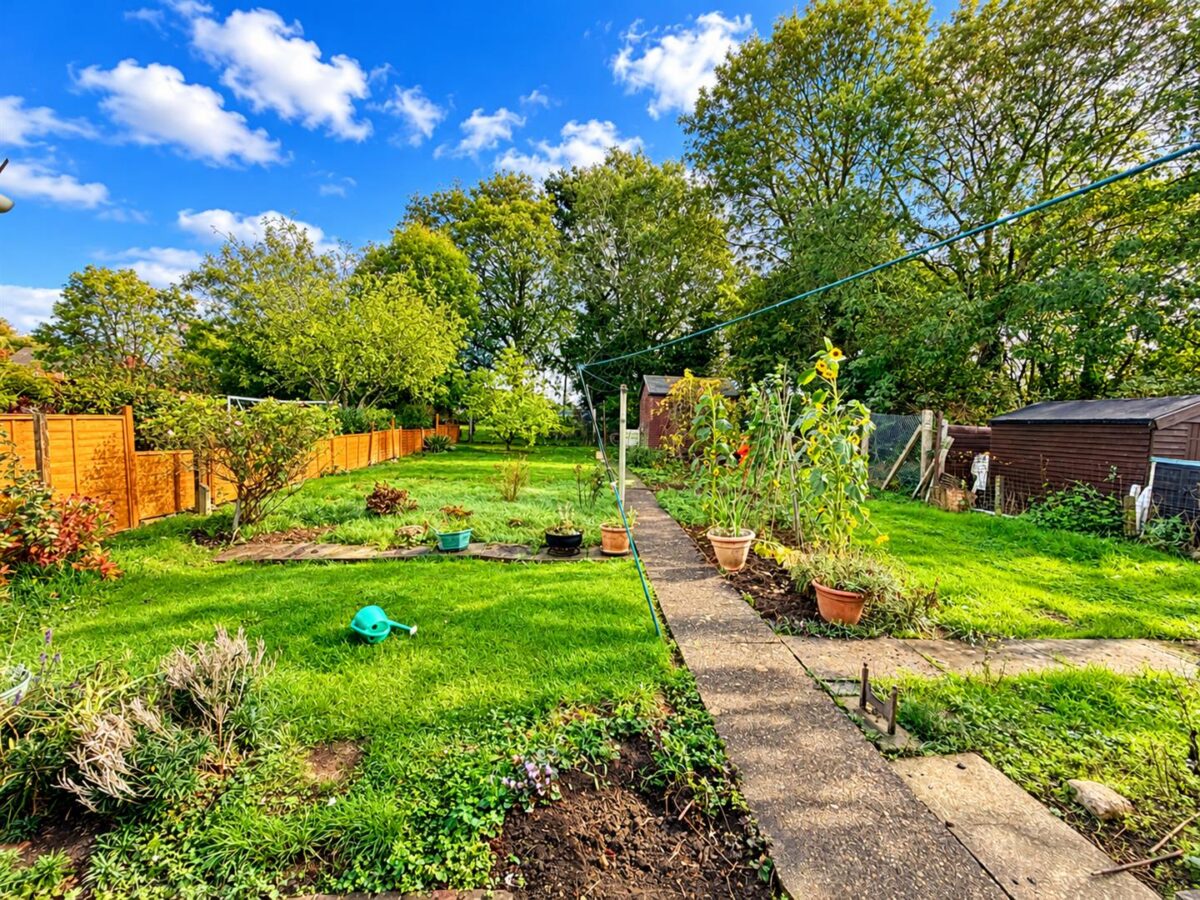 Spinney Road, Weldon, Corby