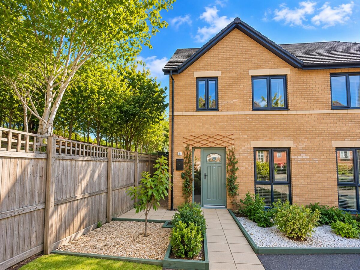 Kesteven Way, Corby
