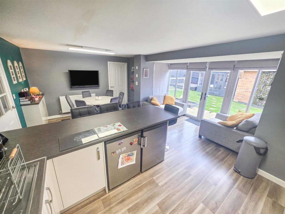 Leys Close, Corby