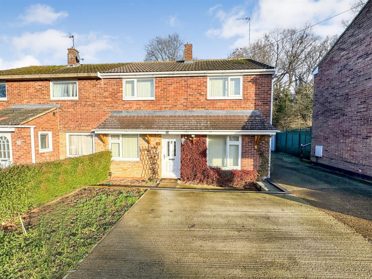 Oxford Road, Corby